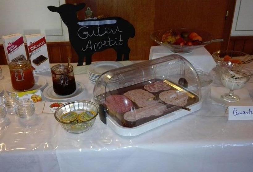 בית מלון כפרי Gasthof Pension Krone