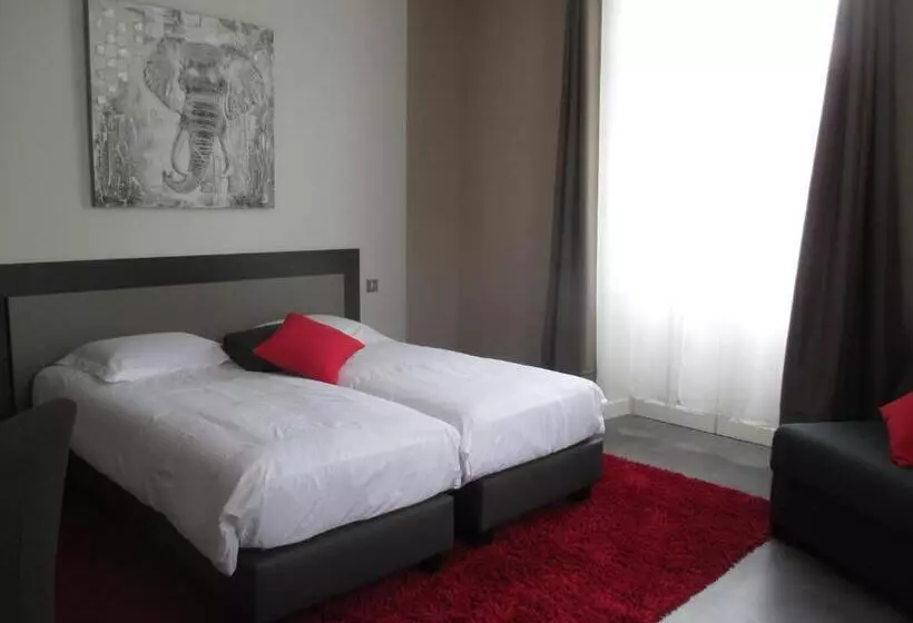 ホテル Hôtel Le Saint Martin