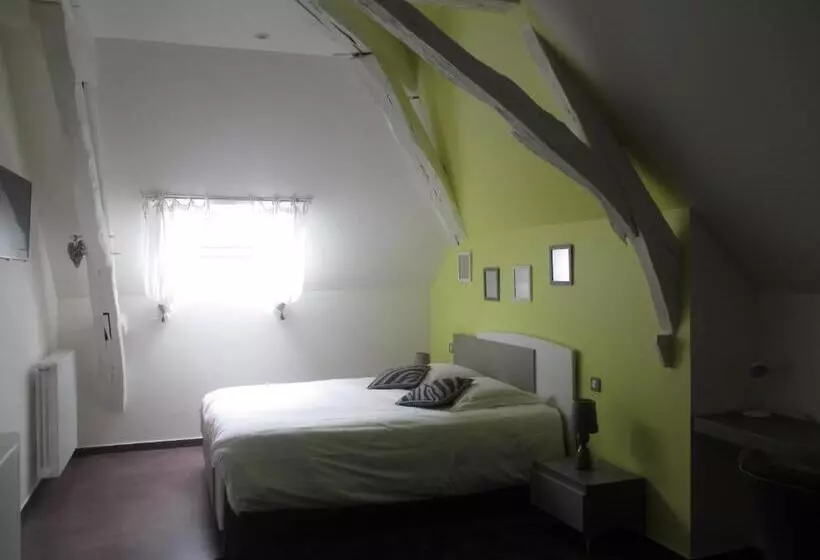ホテル Hôtel Le Saint Martin