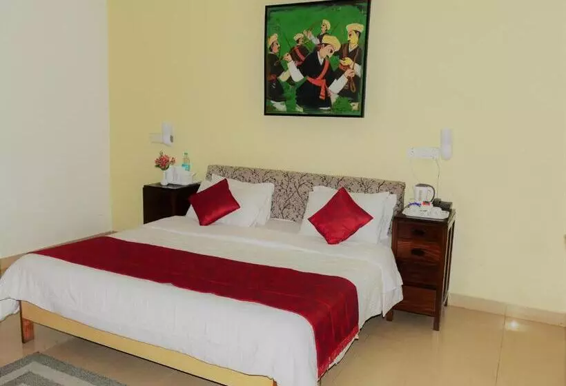 Kstdc Hotel Mayura Sudarshan ,ooty