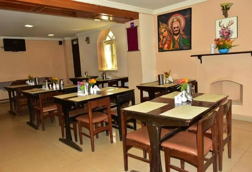Kstdc Hotel Mayura Sudarshan ,ooty