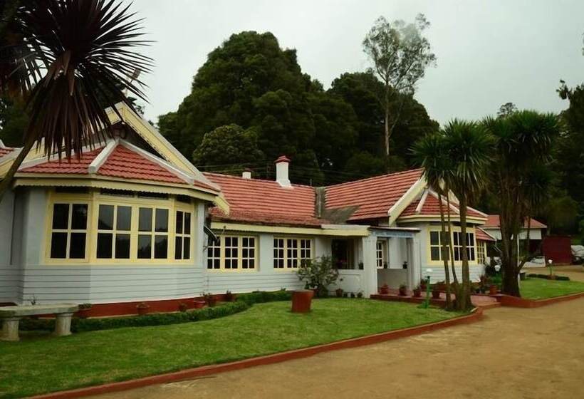 Kstdc Hotel Mayura Sudarshan ,ooty
