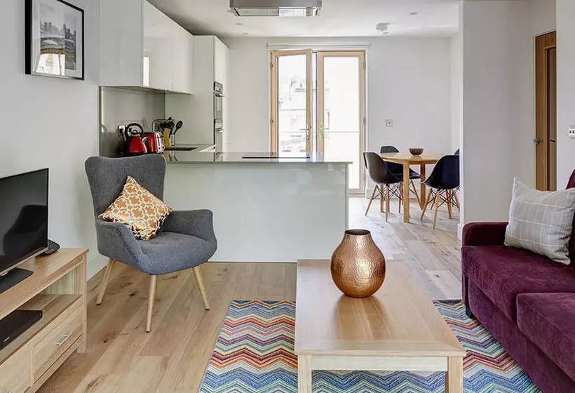 Lambeth North One