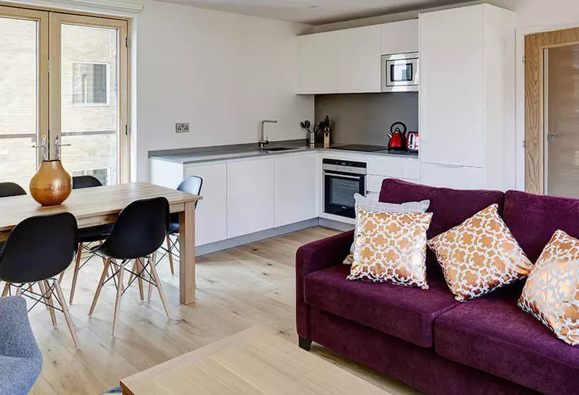 Lambeth North One
