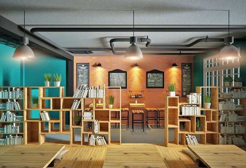 Like Backpacker Hostel