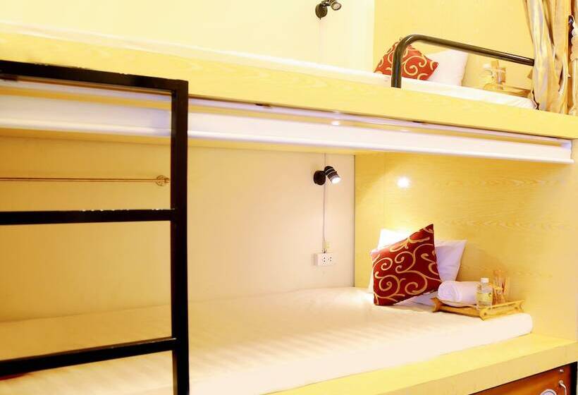 Like Backpacker Hostel