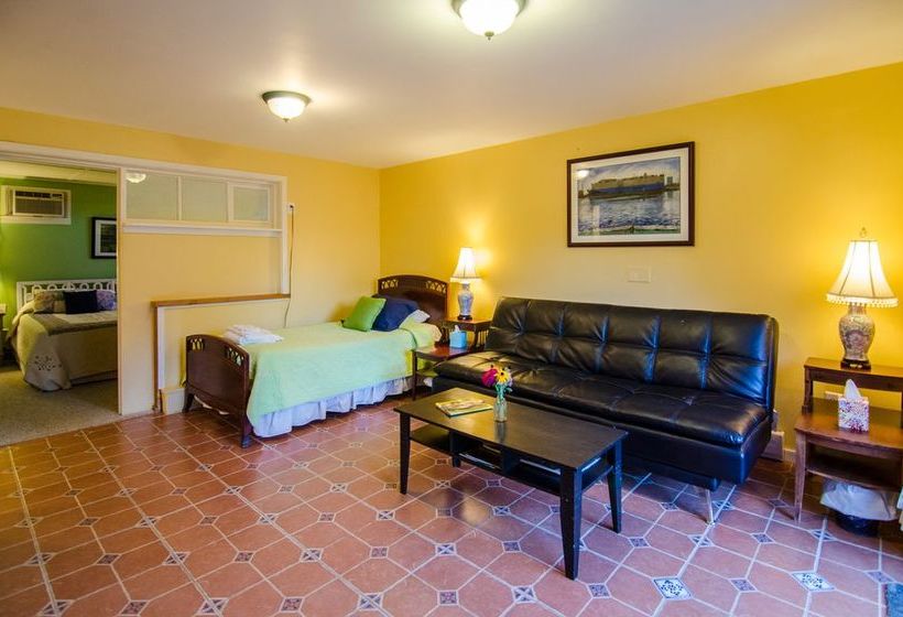 The Inn At Charlotte Bed And Breakfast