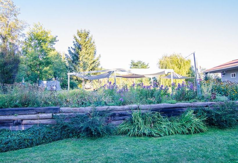 The Inn At Charlotte Bed And Breakfast