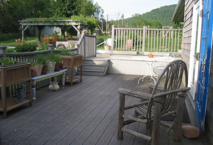 The Inn At Charlotte Bed And Breakfast