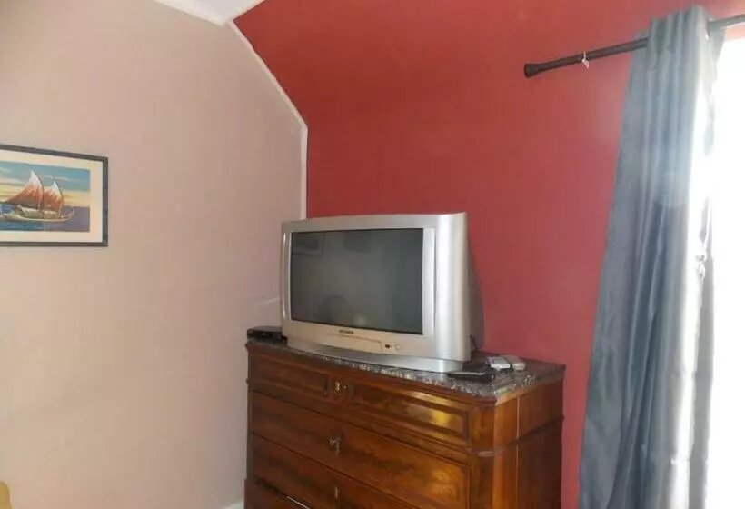 Aamiaismajoitus (B&B) Ker Francozen Renaudière