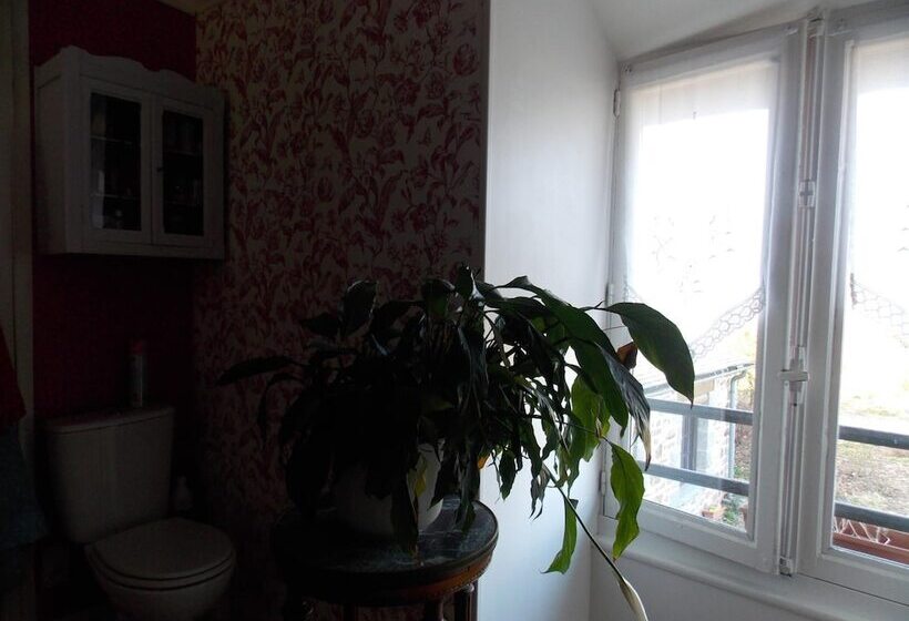 민박 Ker Francozen Renaudière