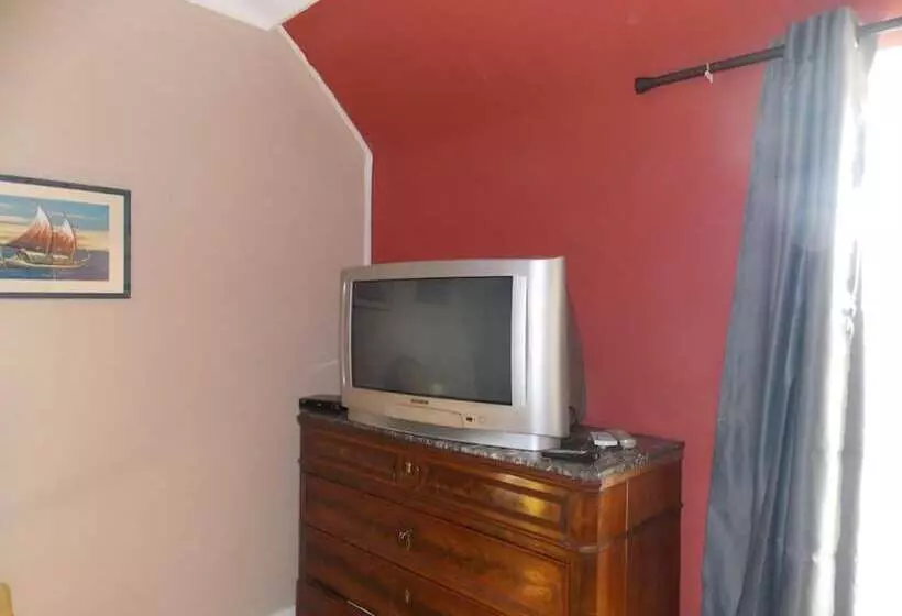 Aamiaismajoitus (B&B) Ker Francozen Renaudière