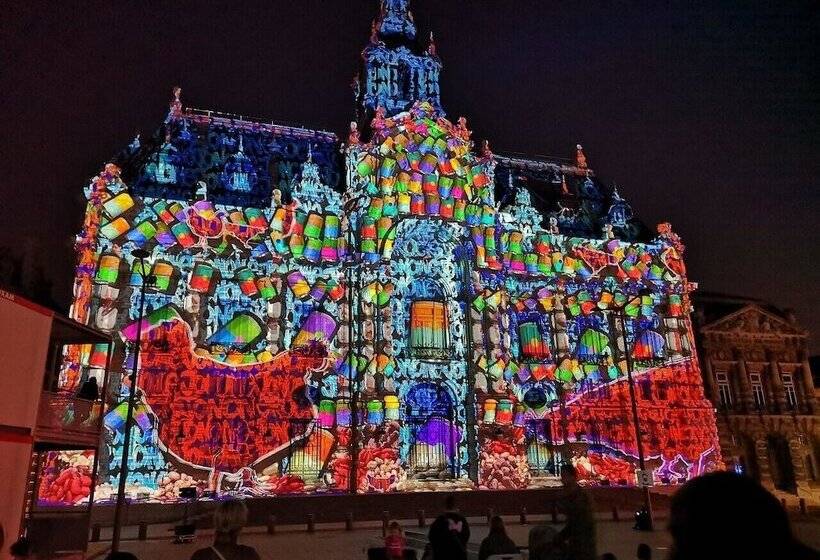 تختخواب و صبحانه La Maison Bleue De Roubaix