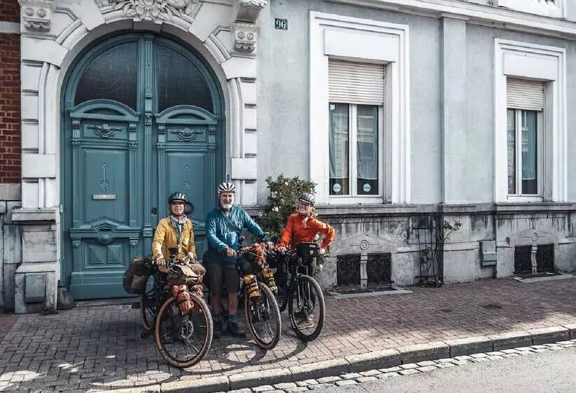 ベッドアンドブレックファースト La Maison Bleue De Roubaix