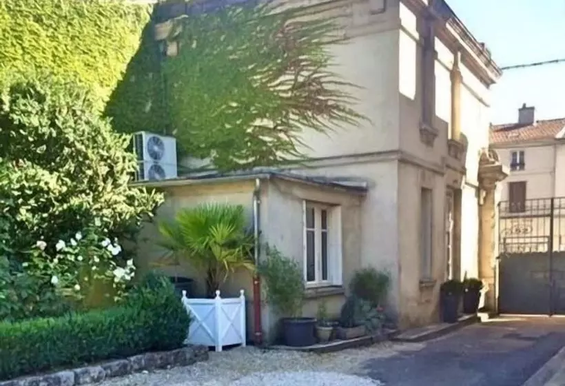 ベッドアンドブレックファースト La Maison Dans Le Parc