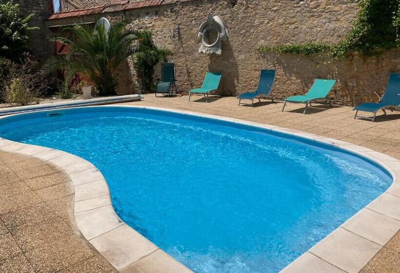 민박 La Villa Celine