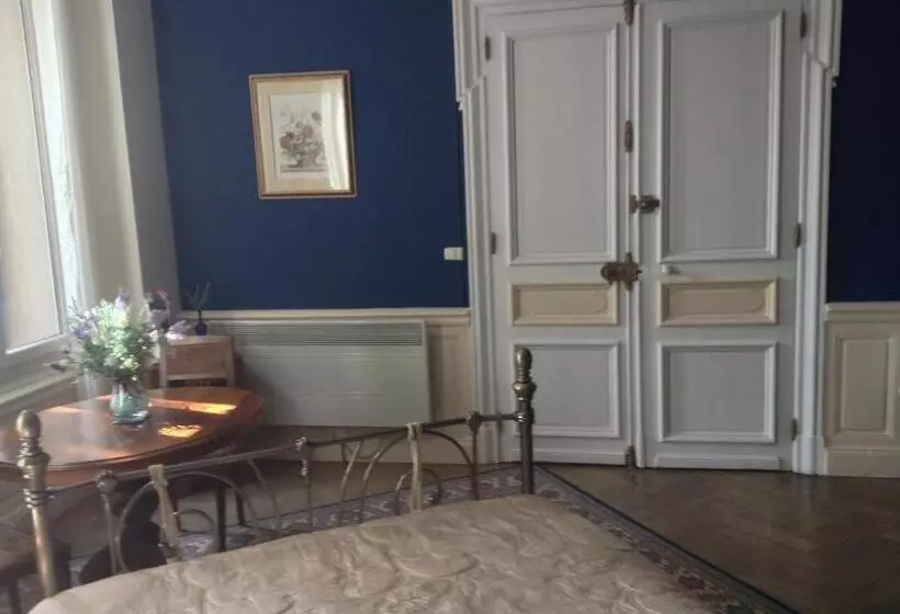 Bed and Breakfast La Villa Celine