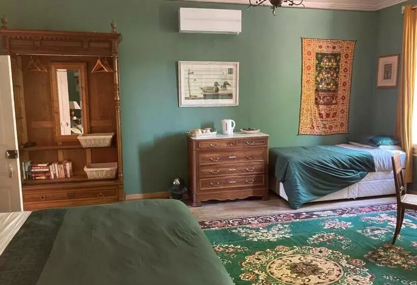 Bed and Breakfast La Villa Celine