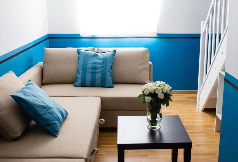 تختخواب و صبحانه Lequatorze