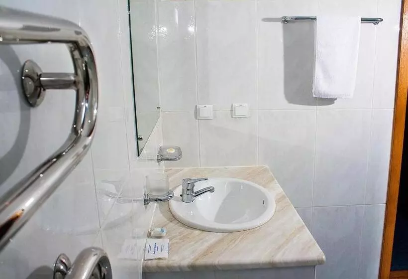 هتل Astoria Lux