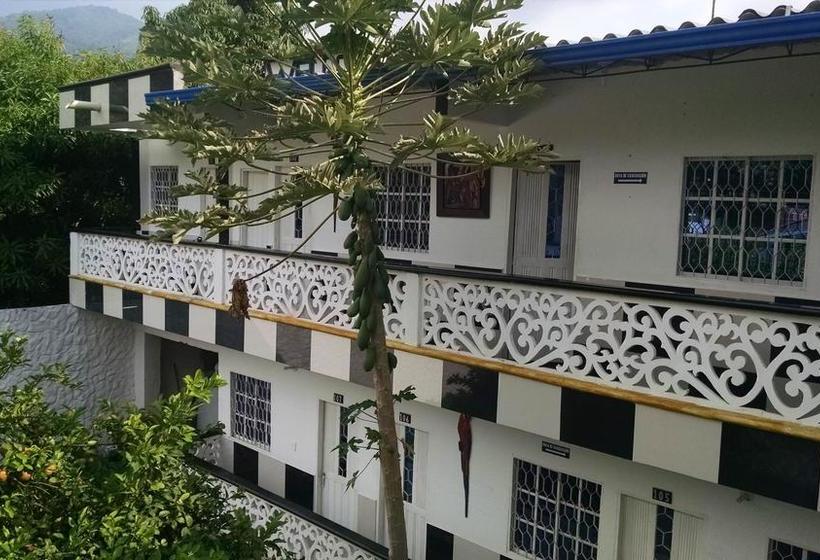 Szálloda Minca Express Relax Base Camp