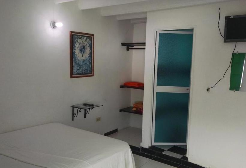 Szálloda Minca Express Relax Base Camp