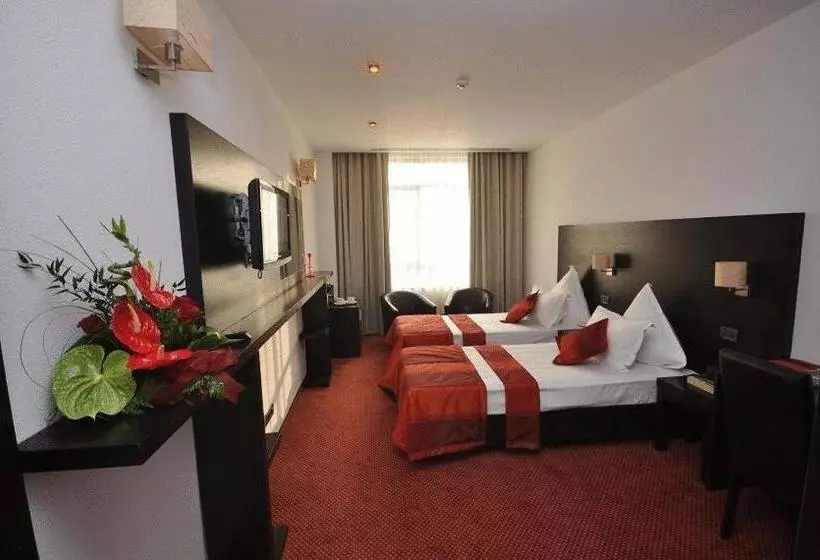 Hotel Emd