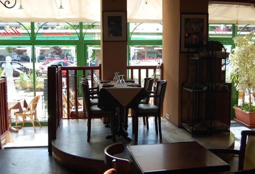 호텔 Hôtel Restaurant La Belle Epoque