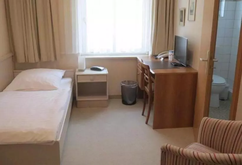 Hotelli Pension Thiel