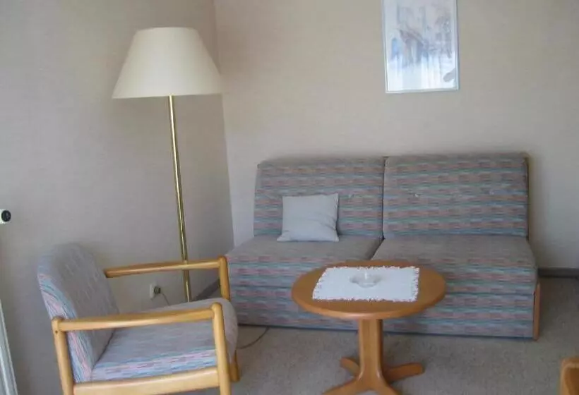 Hotelli Pension Thiel