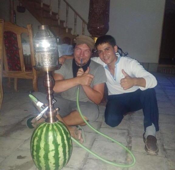 هتل Qosha Darvoza