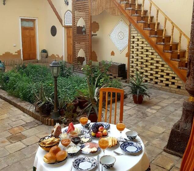 هتل Qosha Darvoza