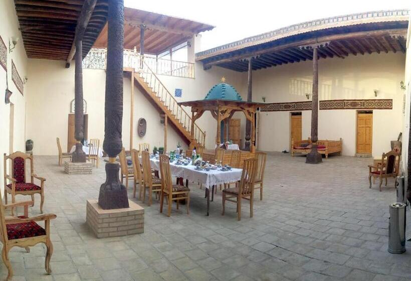 هتل Qosha Darvoza