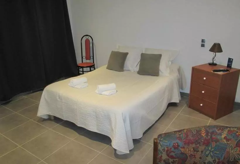 Otel Théodore