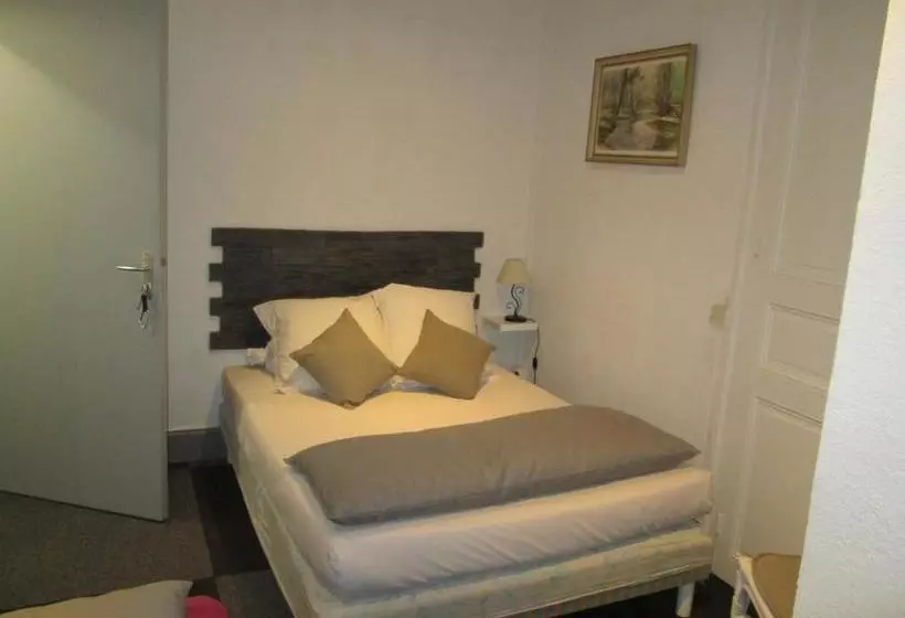 Otel Théodore