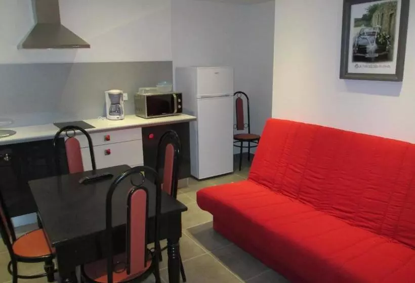 Otel Théodore
