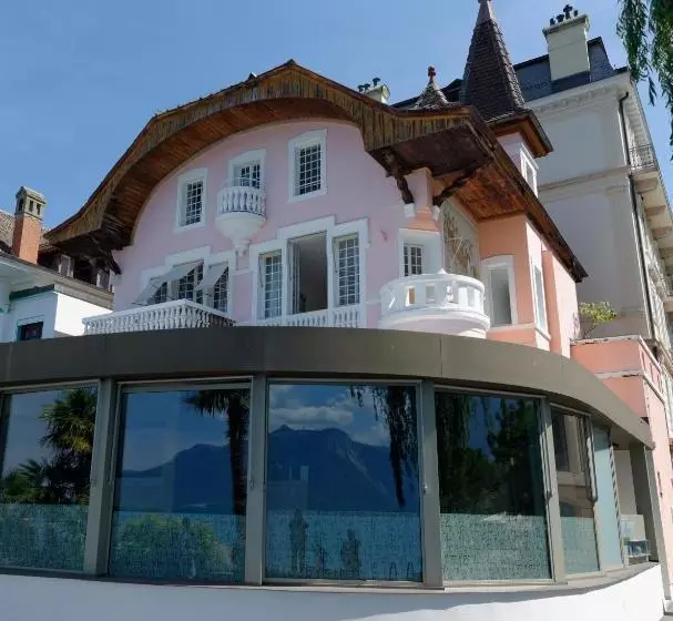 هتل Villa Eden Palace Au Lac