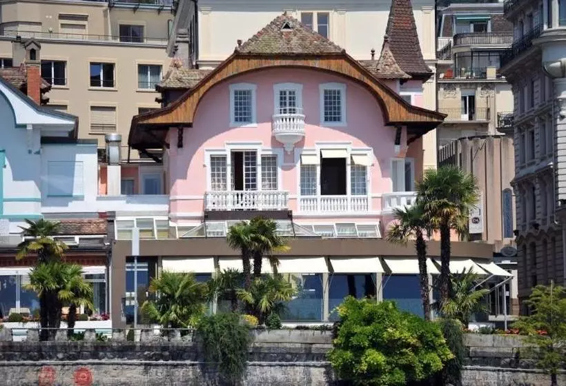 هتل Villa Eden Palace Au Lac