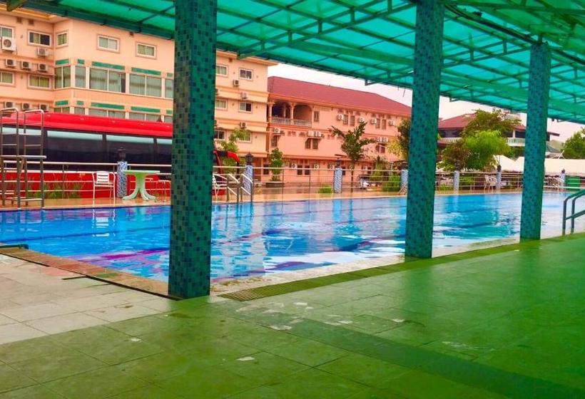 בית מלון כפרי Nakhonesack Iii