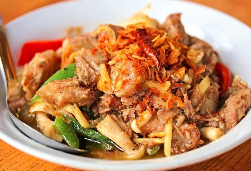 בית מלון כפרי Nakhonesack Iii