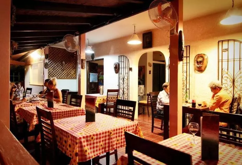 Aparta Hotel Villa Baya