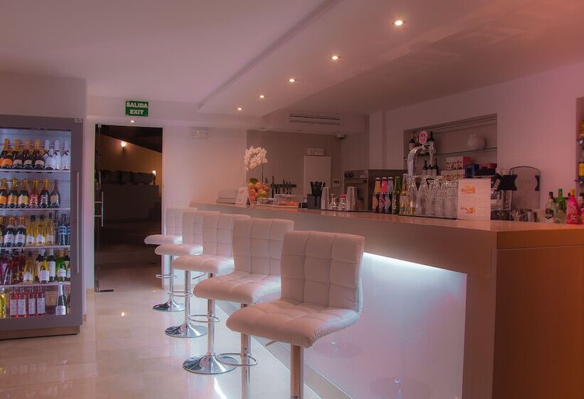 Aparthotel Ola Blanca