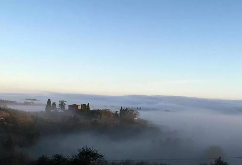 ホテル B&b Locanda Toscanini