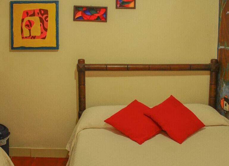 בית מלון כפרי Casa Encuentro Ecolodge