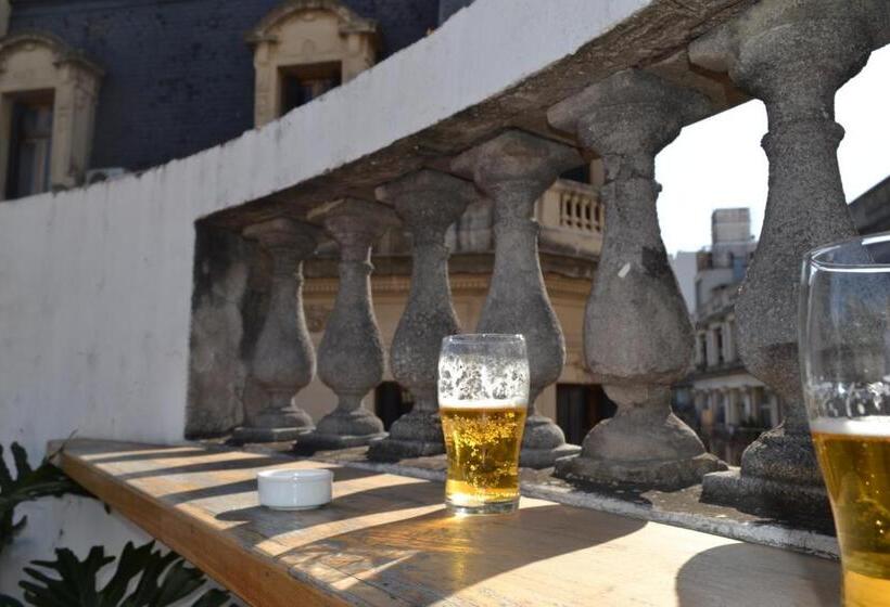 هتل Che Argentina Hostel Suites