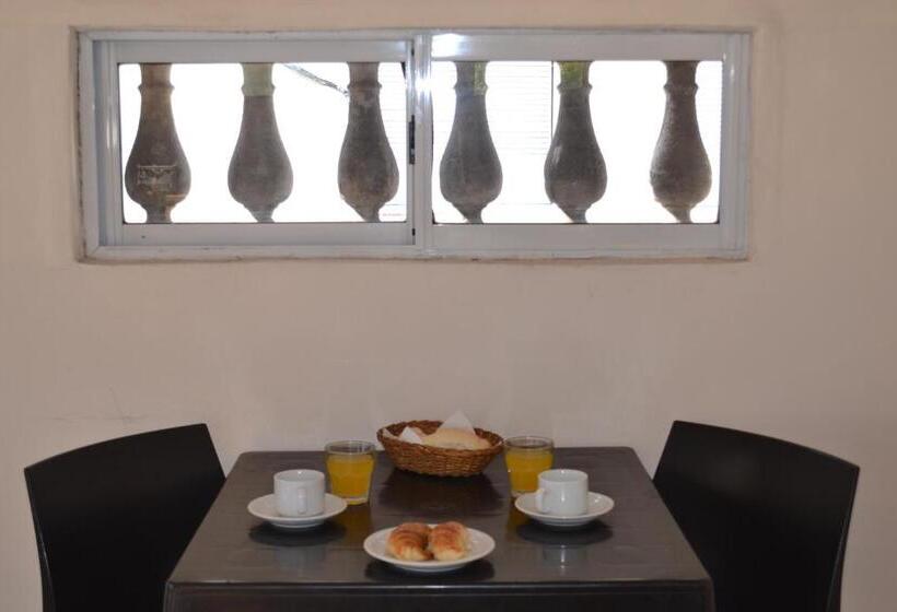 هتل Che Argentina Hostel Suites