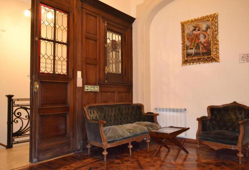 هتل Che Argentina Hostel Suites