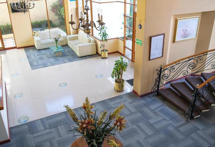 هتل Dinastia Real