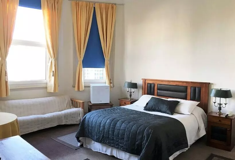 Hotelli Eco Hostal Offenbacher Hof