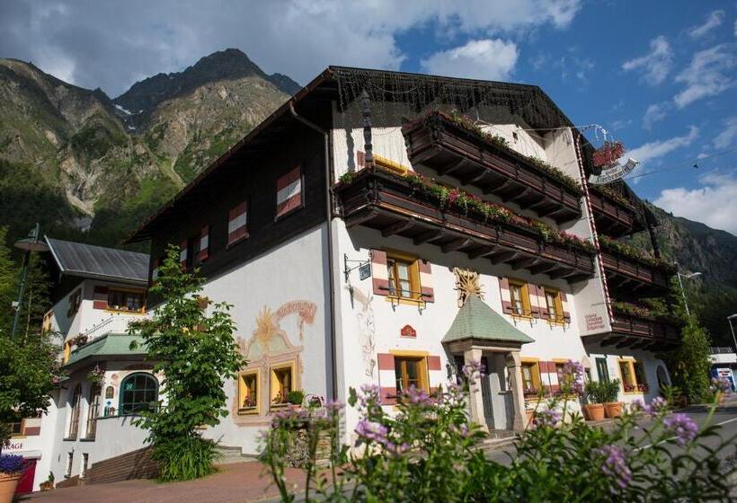 Bei Max   Hotel Garni Kirchenwirt